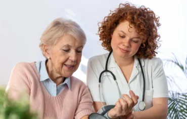 Senior Healthcare Assistant